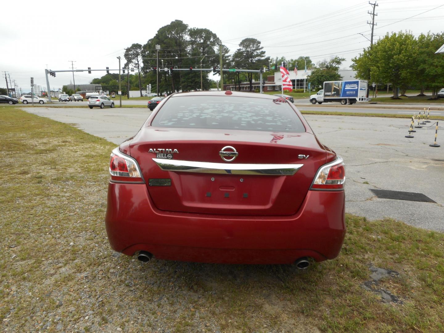 2015 Red Nissan Altima 2.5 S (1N4AL3AP0FC) with an 2.5L L4 DOHC 16V engine, Continuously Variable Transmission transmission, located at 2553 Airline Blvd, Portsmouth, VA, 23701, (757) 488-8331, 36.813889, -76.357597 - Photo#6